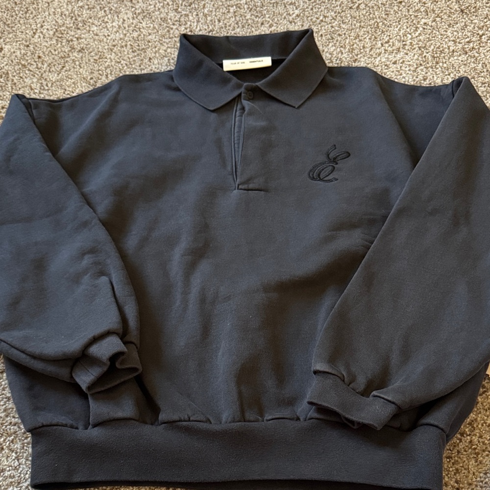 ESSENTIALS FEAR OF GOD POLO SWEATSHIRT